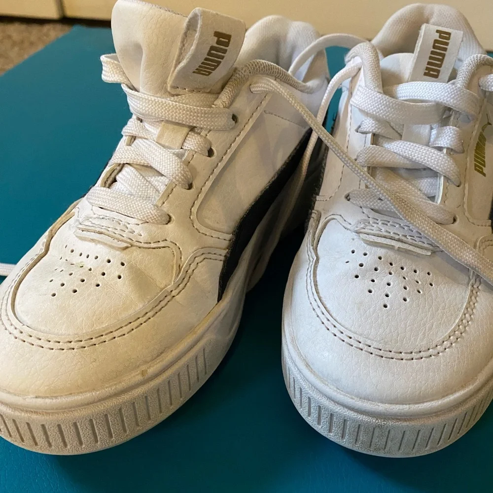 white and black sneakers puma shoes excellent condition running gym shoes - Picture 5 of 8